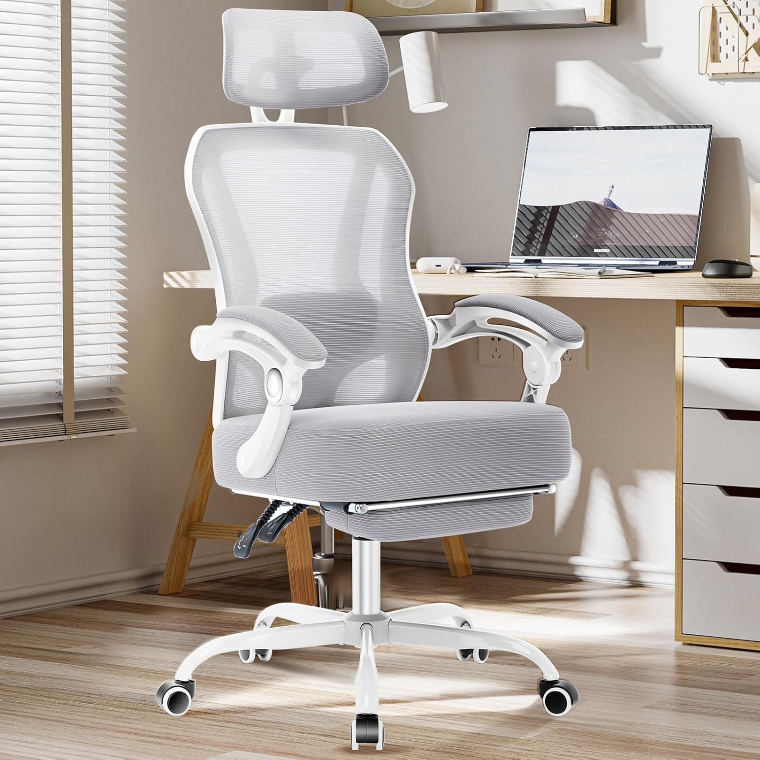 Ergonomic Mesh Office Chair with Footrest